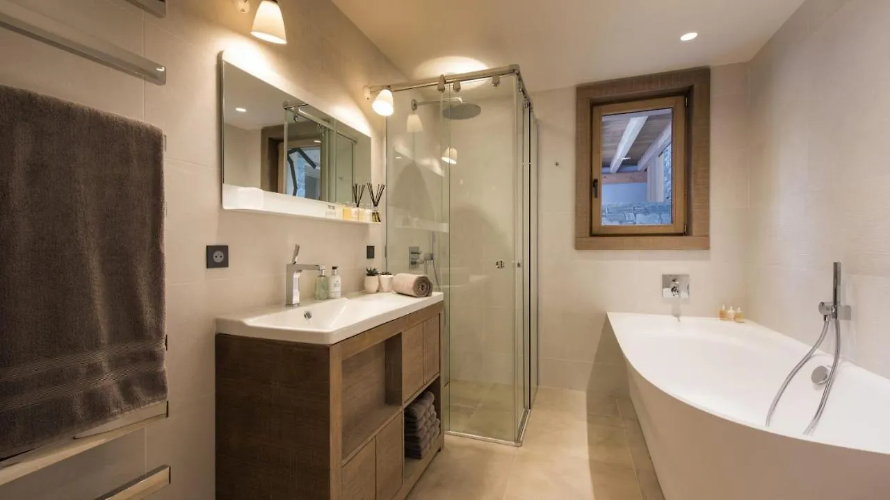 Luxury Chalet In Huez Apartment 0*,
